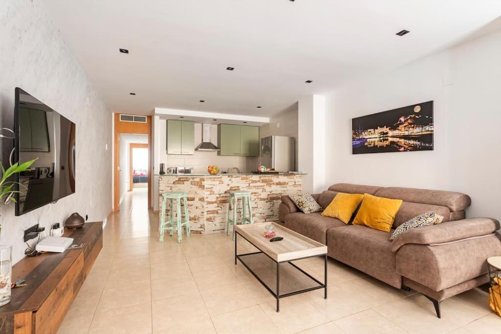 Castelplace Beach Con Plaza De Garage Incluida, Free Parking And Ac Alicante Exteriör bild